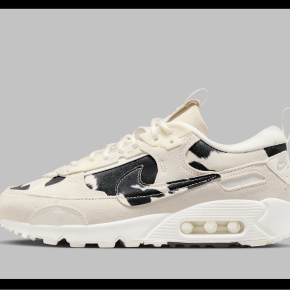 Nike Air Max Sneakers in Cow print - Picture 1 of 3